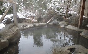 旅館 山水